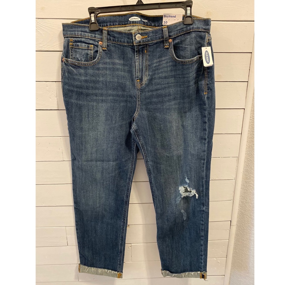 Old Navy Distressed Boyfriend Crop Jeans